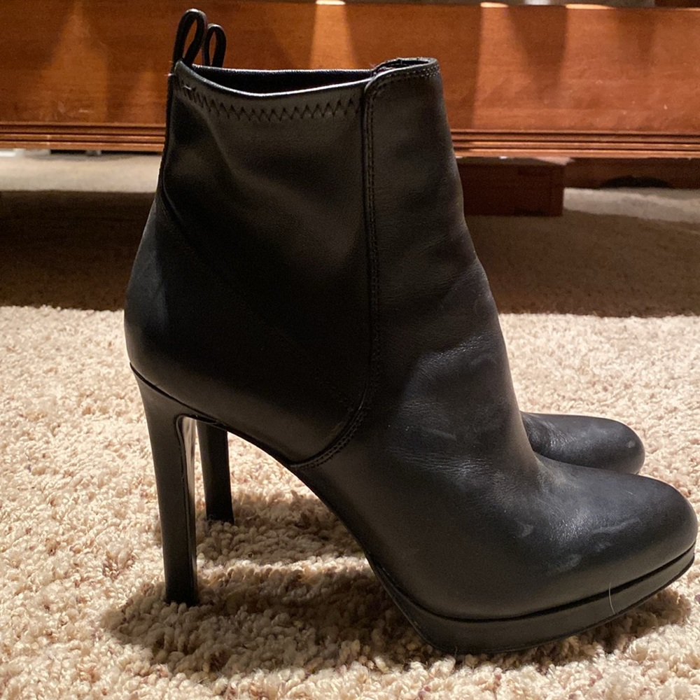 Nine West 4 inch Black Leather Booties Size 6.5